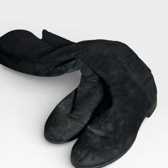 Stuart Weitzman 5050 over-the-knee boots in black suede with a stretch back - Picture 5 of 10